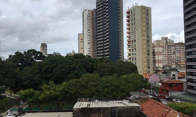 Apartamento Ótima Lo...