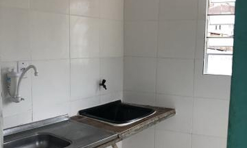Aluga-Se Casa Em Pré...