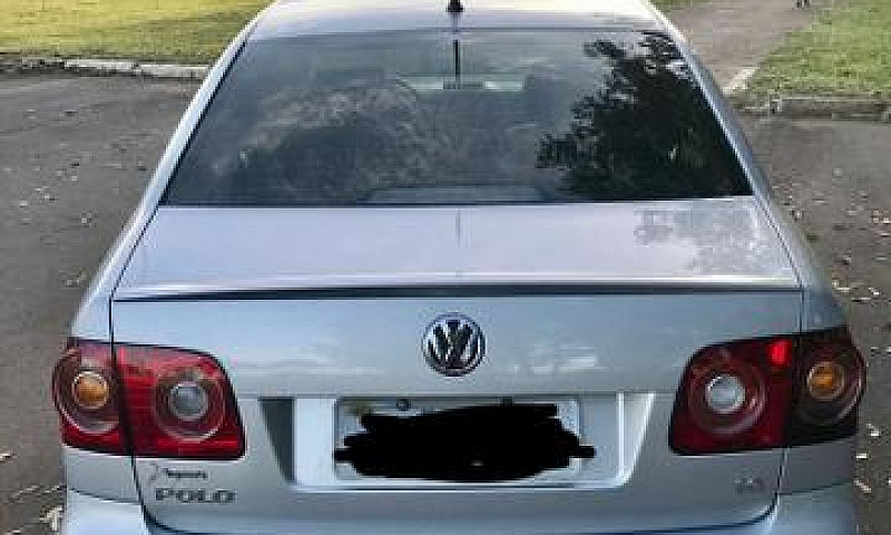 Vw Polo Sedan 1.6 8V...