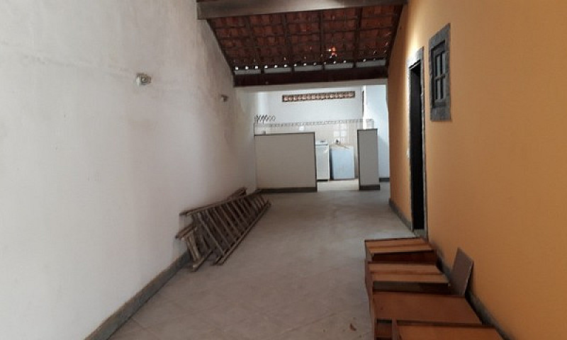 Amparo Vende- Casa L...