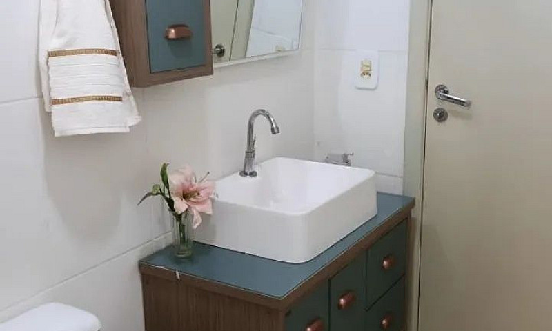 Quarto Para Mulheres...
