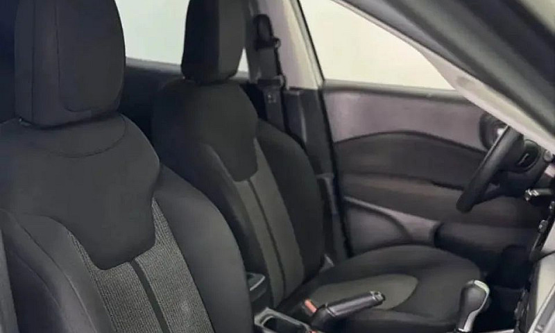 Vendo Fiat Toro Flex...