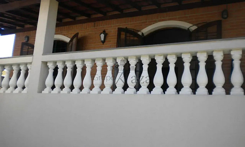 Casa Sobrado Com Edí...