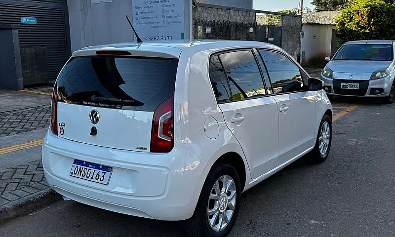 Volkswagen Up! High ...