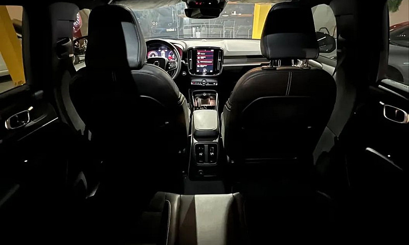 Volvo Xc40 Xc 40 T-5...