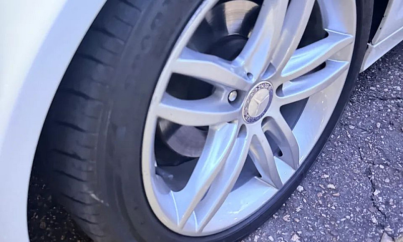 Mercedes-Benz C-180 ...