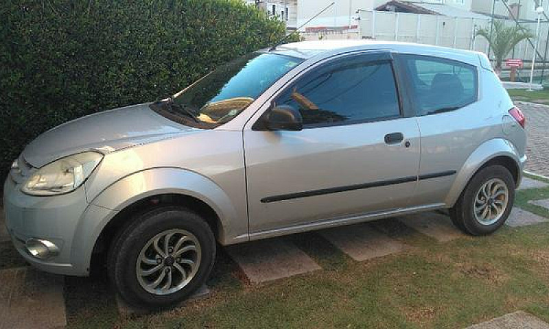 Ford Ka...