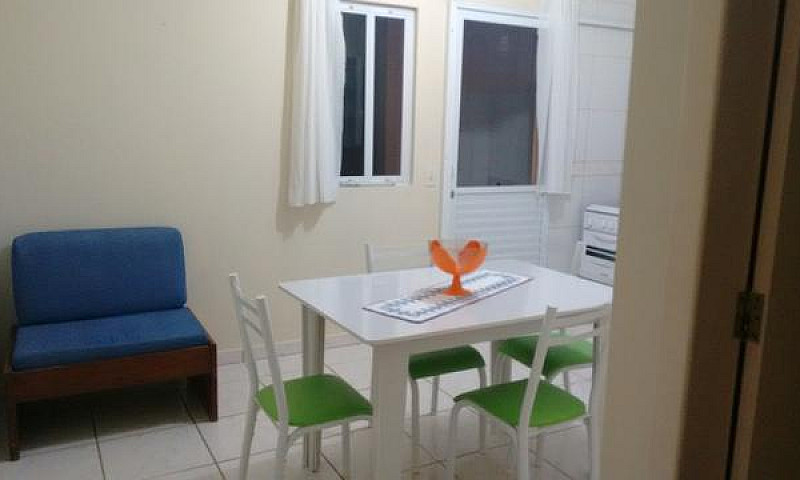 Apartamento De 1 Qua...