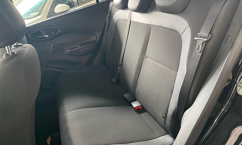 Chevrolet Onix Compl...