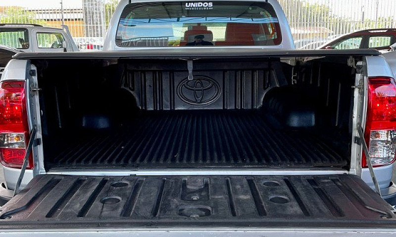 Hilux Srv 2017...
