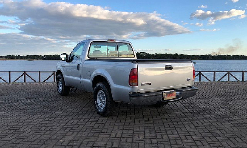 Ford F250 Cs Xlt 3.9...