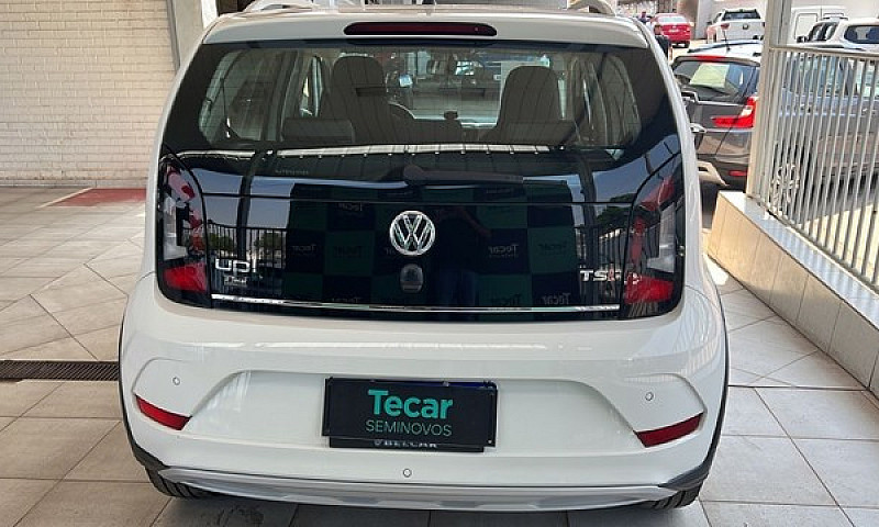 Volkswagen Cross Up ...