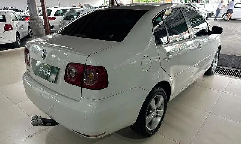 Polo Sedan 1.6 14/14...