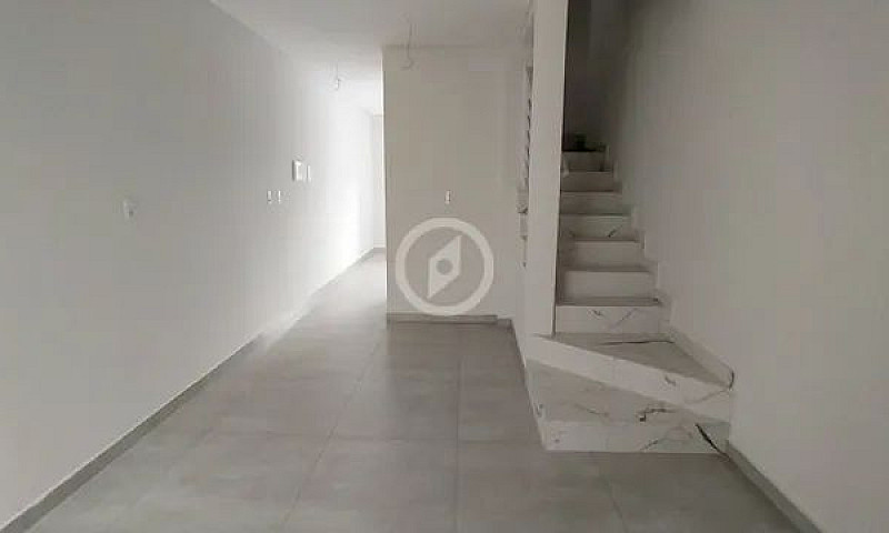 Casa À Venda No Bair...