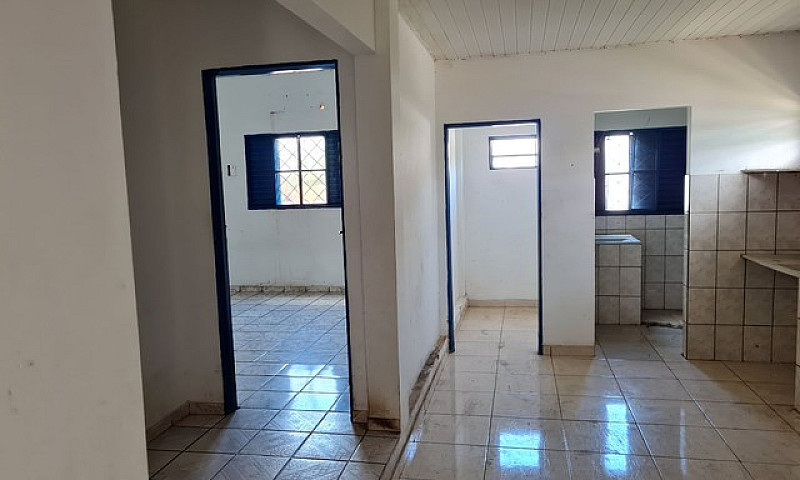 Casa Com 2 Quartos B...