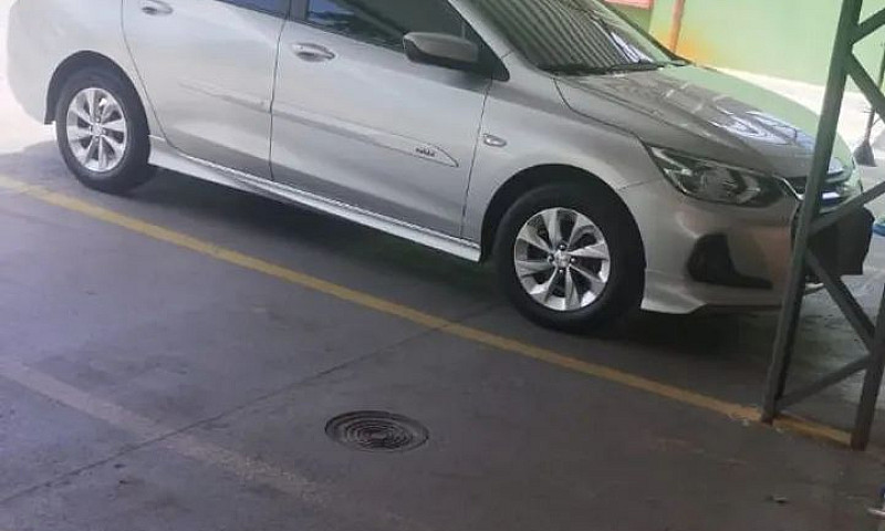 Chevrolet Onix Plus ...