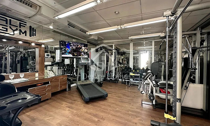 Cobertura Com 4 Suít...