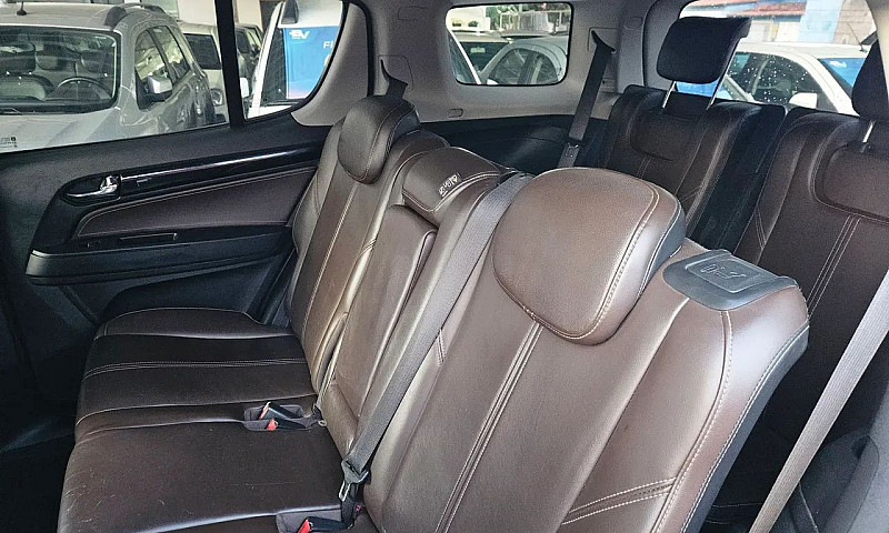 Chevrolet Trailblaze...