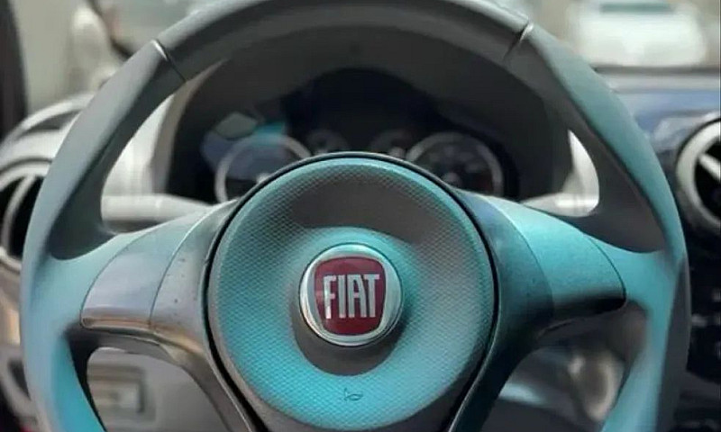 Fiat Palio Attractiv...