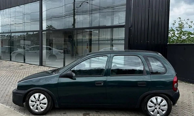 Chevrolet Corsa Wind...