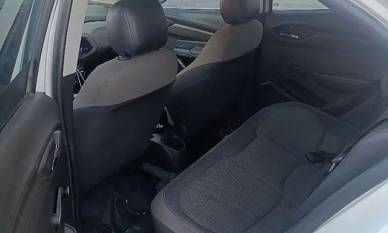 Chevrolet Prisma Sed...