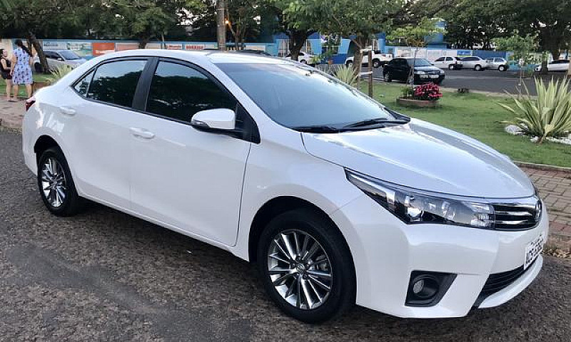 Toyota Corolla Xei 2...