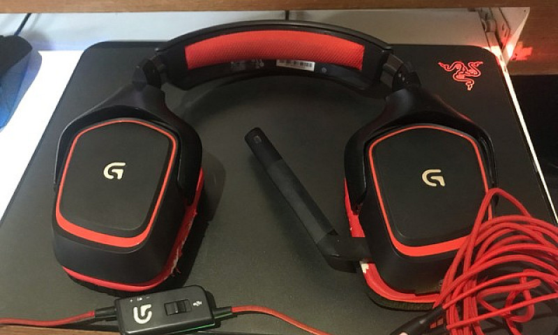 Headset Logitech G23...