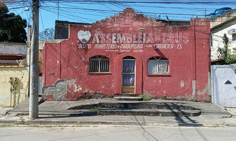 Casa Com Salão De Ig...