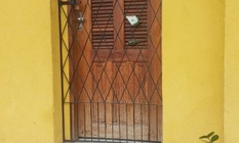 Apartamento Com Um Q...