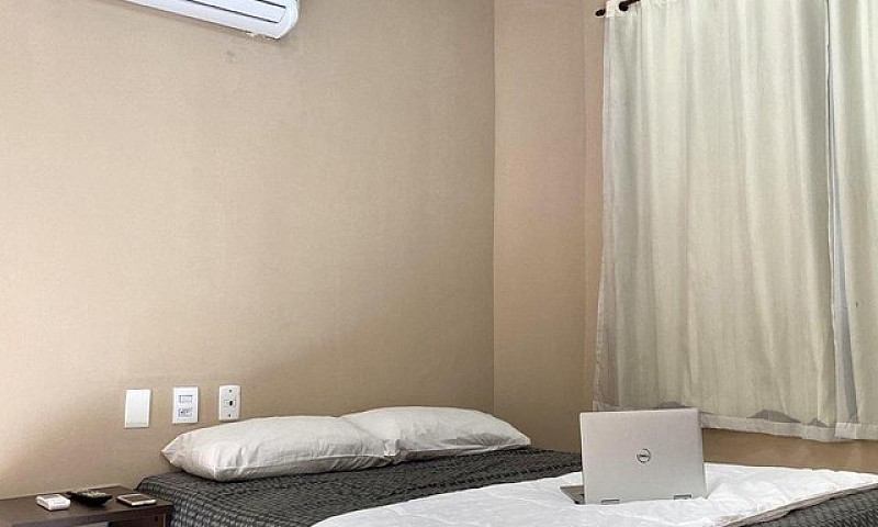 Quarto De Aluguel / ...