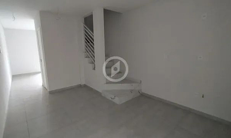 Casa À Venda No Bair...