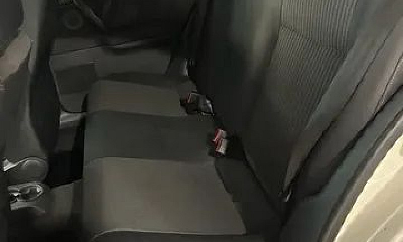 Polo Sedan 1.6 14/14...