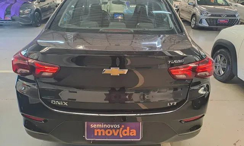 Chevrolet Onix Plus ...