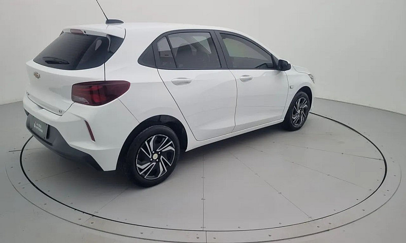 Chevrolet Onix Hatch...