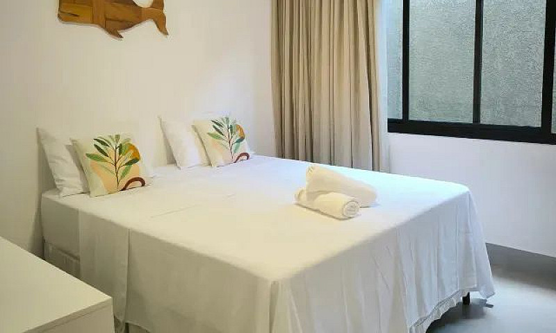 Casa Com Piscina Par...