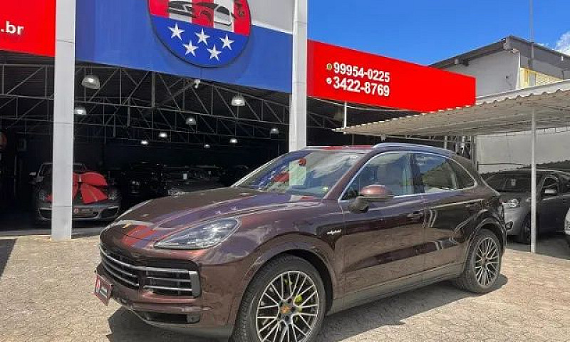 Porsche Cayenne E-Hy...