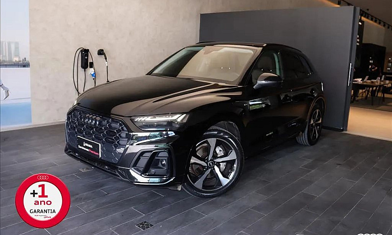 Audi Q5 S-Line 2.0 T...