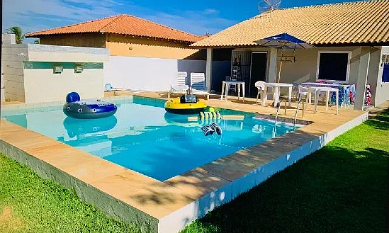 Excelente Casa Em At...