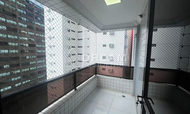 Apartamento 82 Metro...