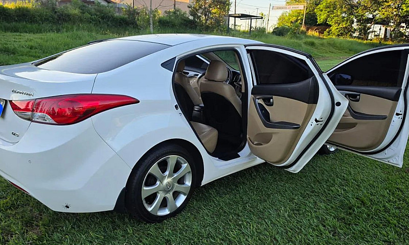 Hyundai Elantra Gls ...