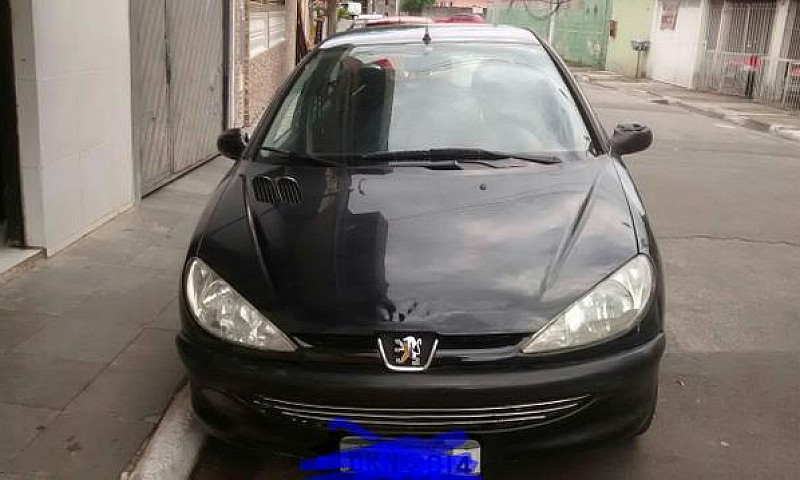 Peugeot Preto 206...