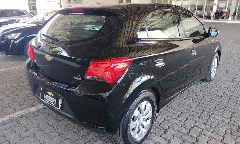Onix Lt 1.0 2019/201...
