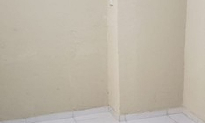 Apartamento Com Um Q...