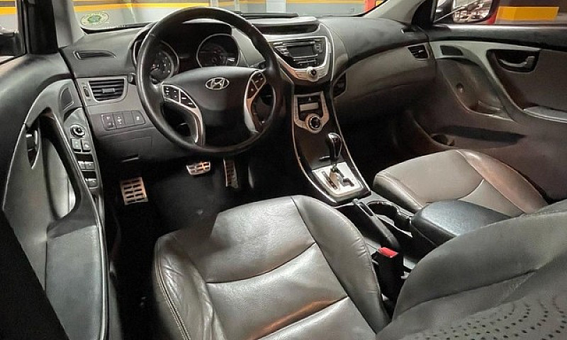 Elantra 2012 Quitado...