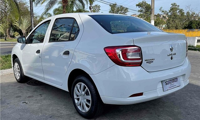 Renault Logan 2021 1...