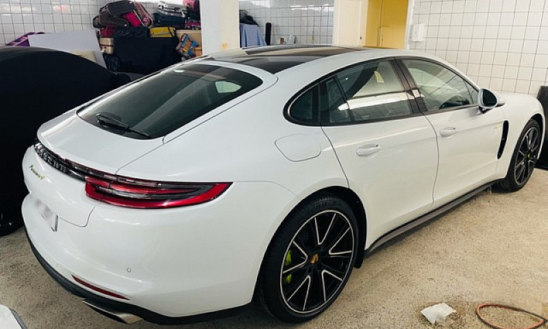 Porsche Panamera 19/...