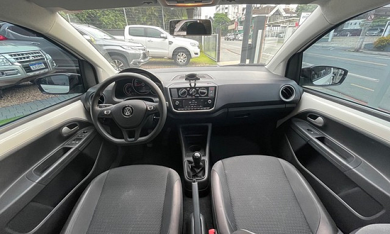 Volkswagen Up Xtreme...