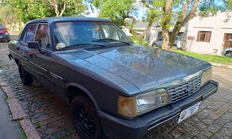 Opala Comodoro 1987/...