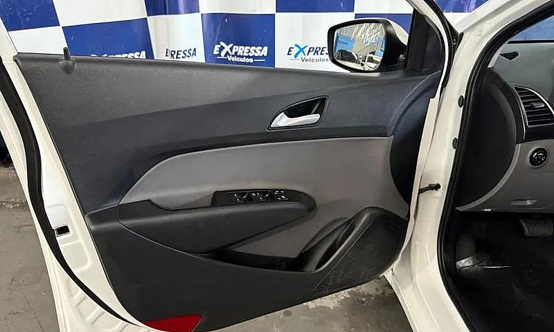 Hyundai Hyundahb20S ...