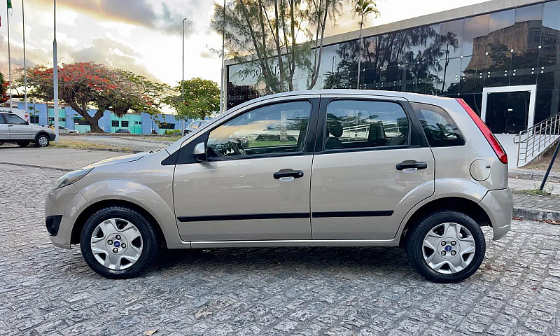 Ford Fiesta 1.0 8V F...